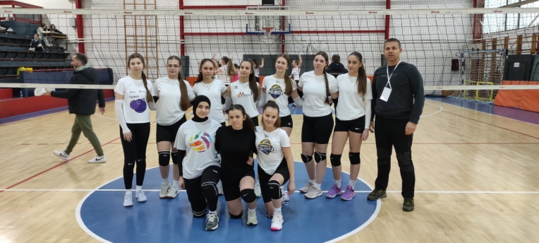 Zlatne odbojkašice naše škole – prvo mjesto na kantonalnom takmičenju